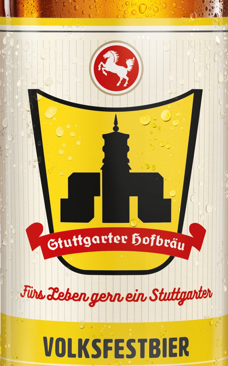 Eine Bieretikette mit gelbem Hintergrund zeigt einen schwarzen Umriss einer Kirche und ein rotes Pferdeemblem.